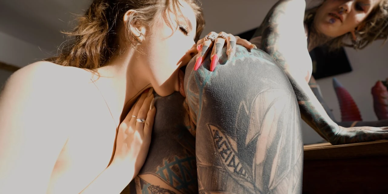 Toys, ATM, and Squirt Heavily Tattooed Girls Extreme Anal