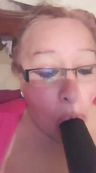 La vieja puta de Irma se graba