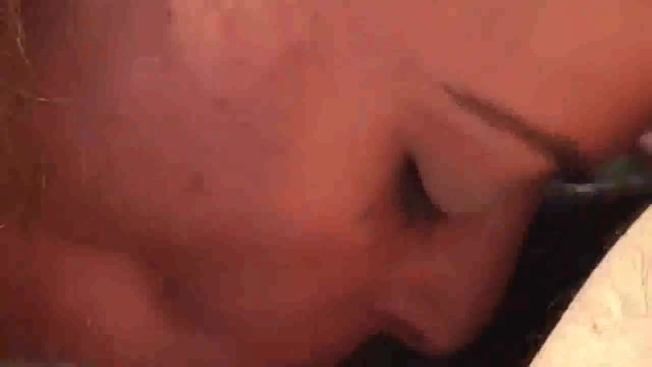 Yengesine Sakso Cektiriyor