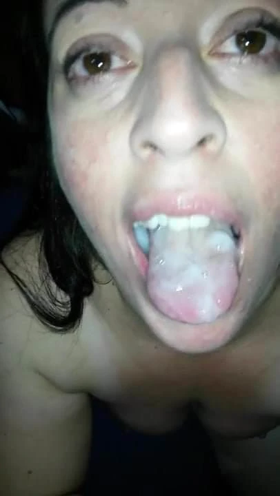 my ex-wife swallowing my cumshot