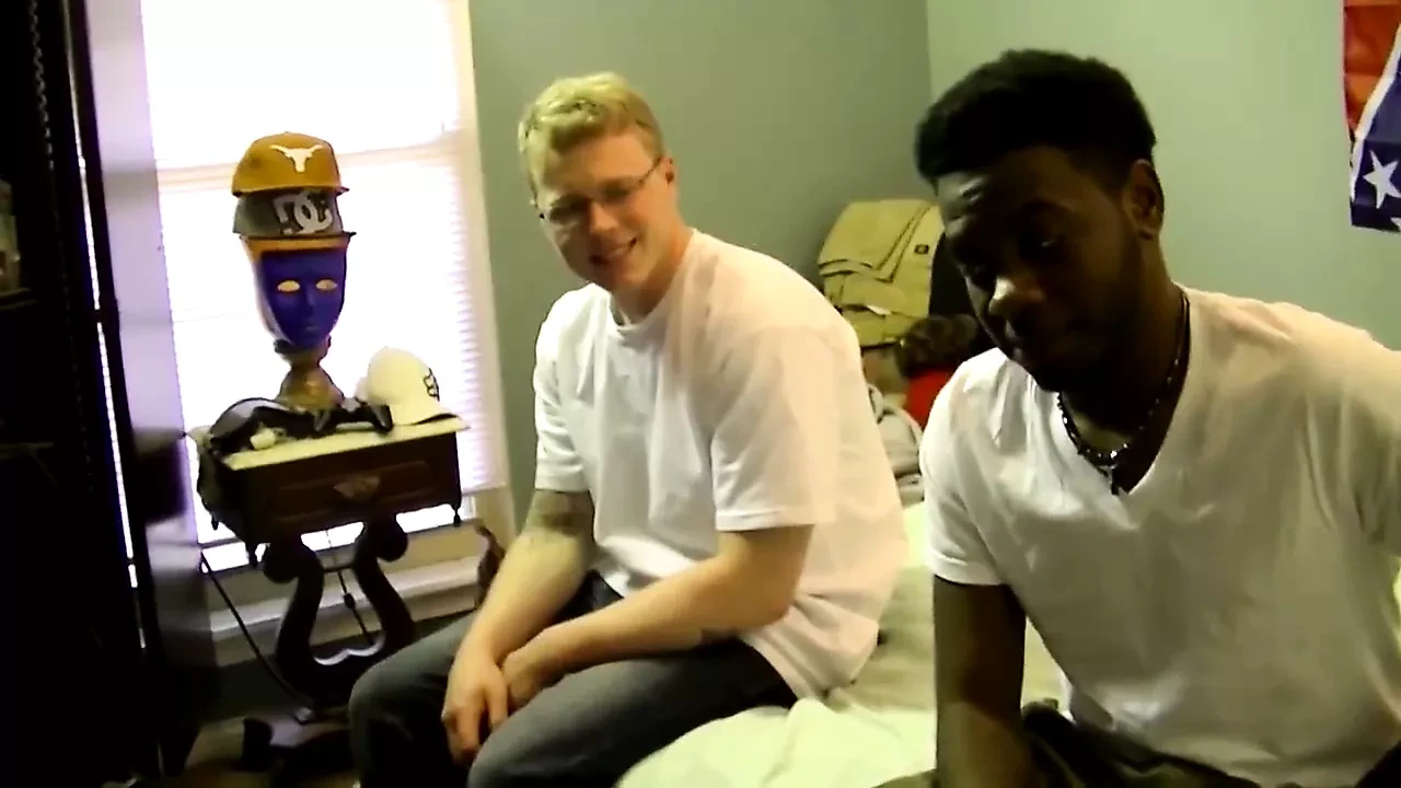 Big black cock dude fucking a white dude in the ass
