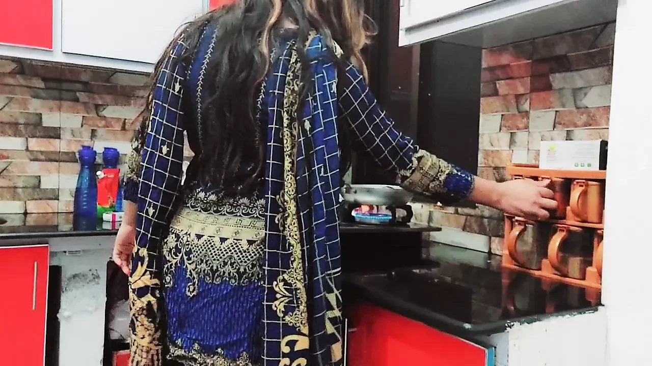 House Wife Assfucked In Kitchen By Cuckold Husband