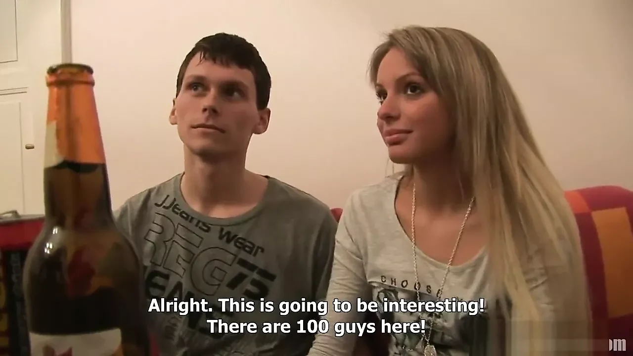 Veronika e Adela anal gangbang