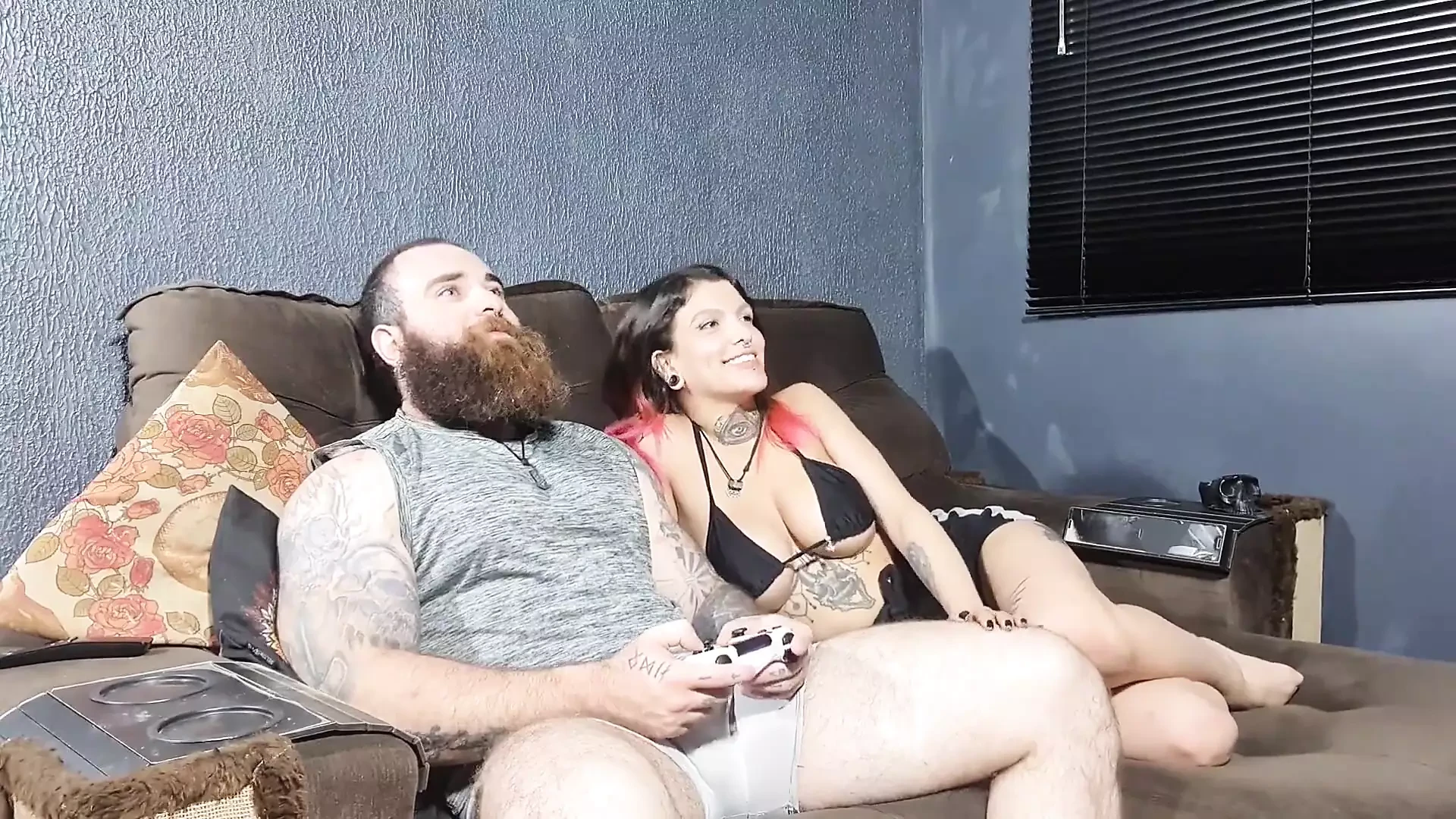 He Was Playing Video Games and I Wanted to Fuck and Give My Ass!!