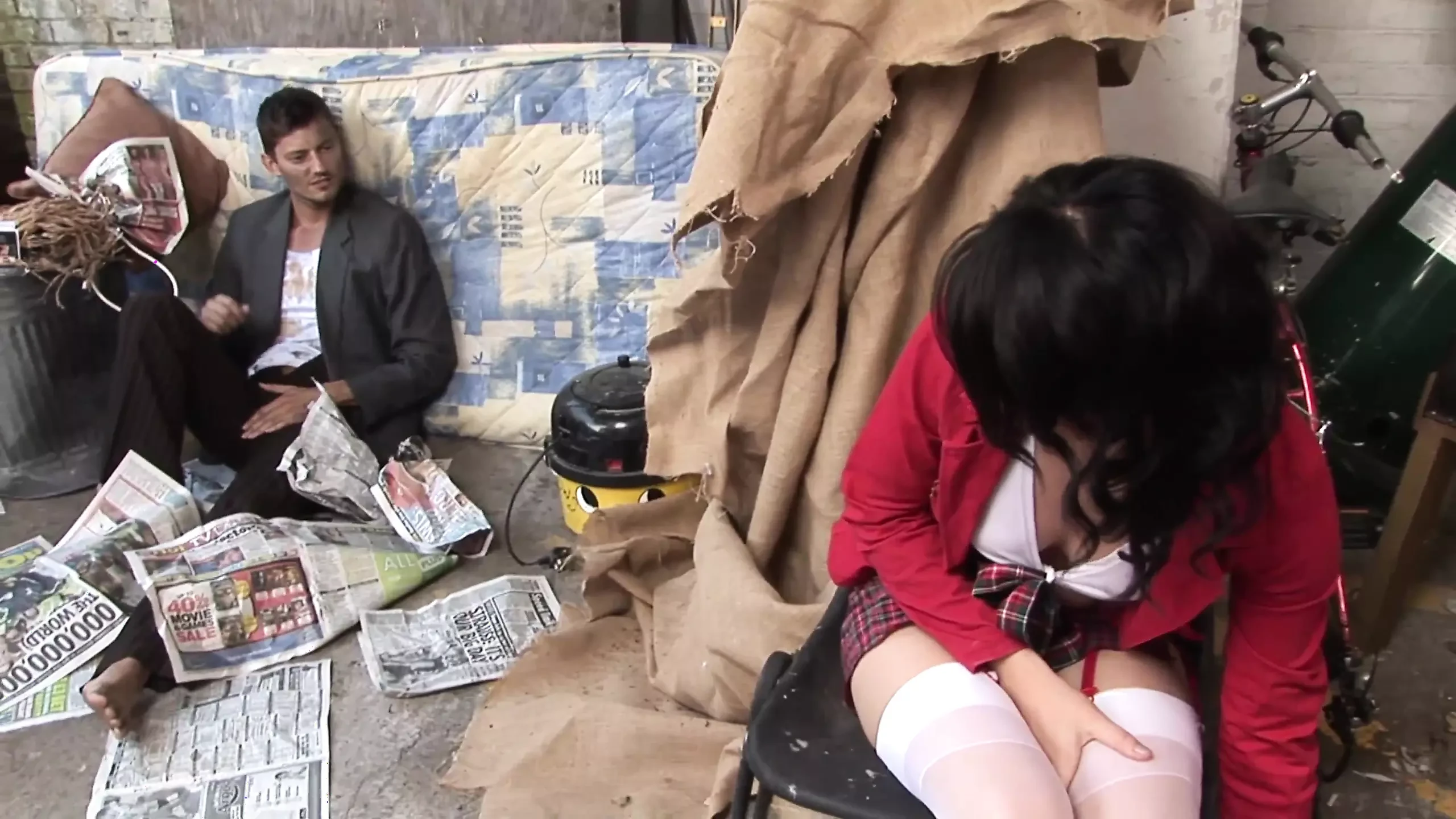 Jasmine Lau Doesnt Care If Her Guy Is Scummy She Just Wants His Cock