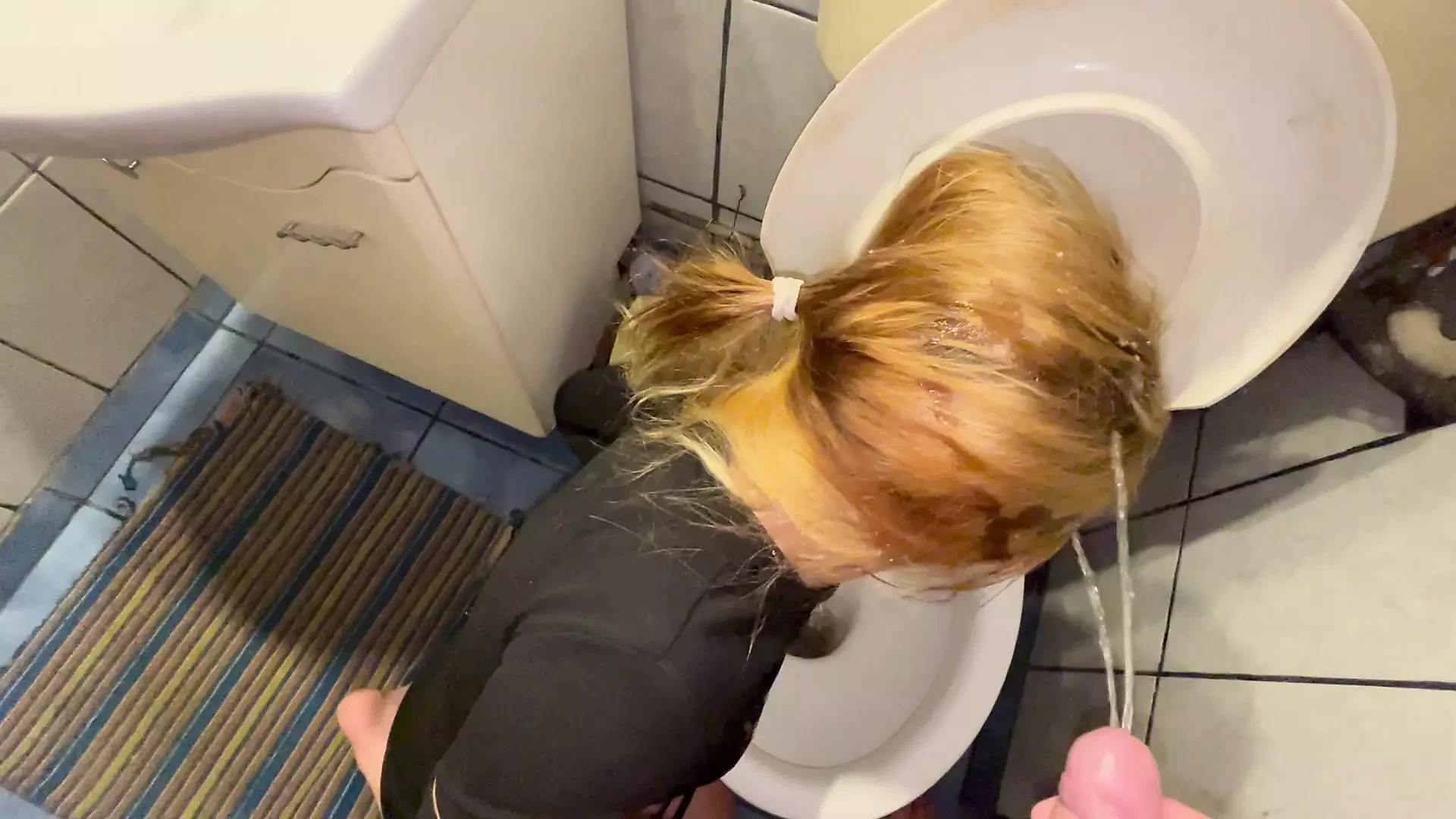 Toilet Pee Fun Slppy Teen Blowjob PT 1