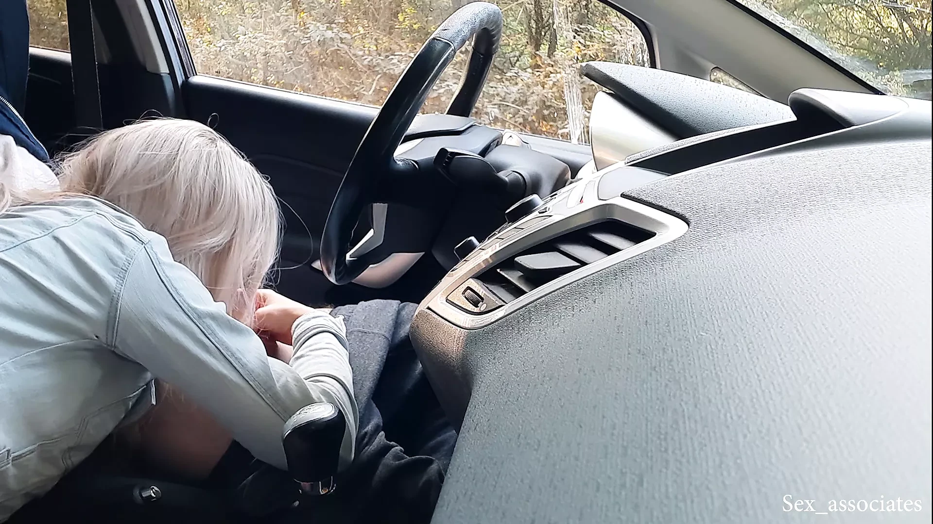 20 pounds Prostitute from Edinburgh. Cheap Street Whore