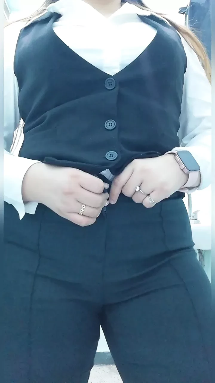 Sexy Mexican MILF secretary takes off all her clothes in the bathroom of her work. She has a nice big butt and great ass