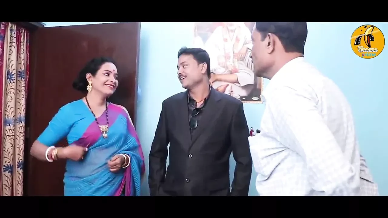 Aunty has sex with Varatia