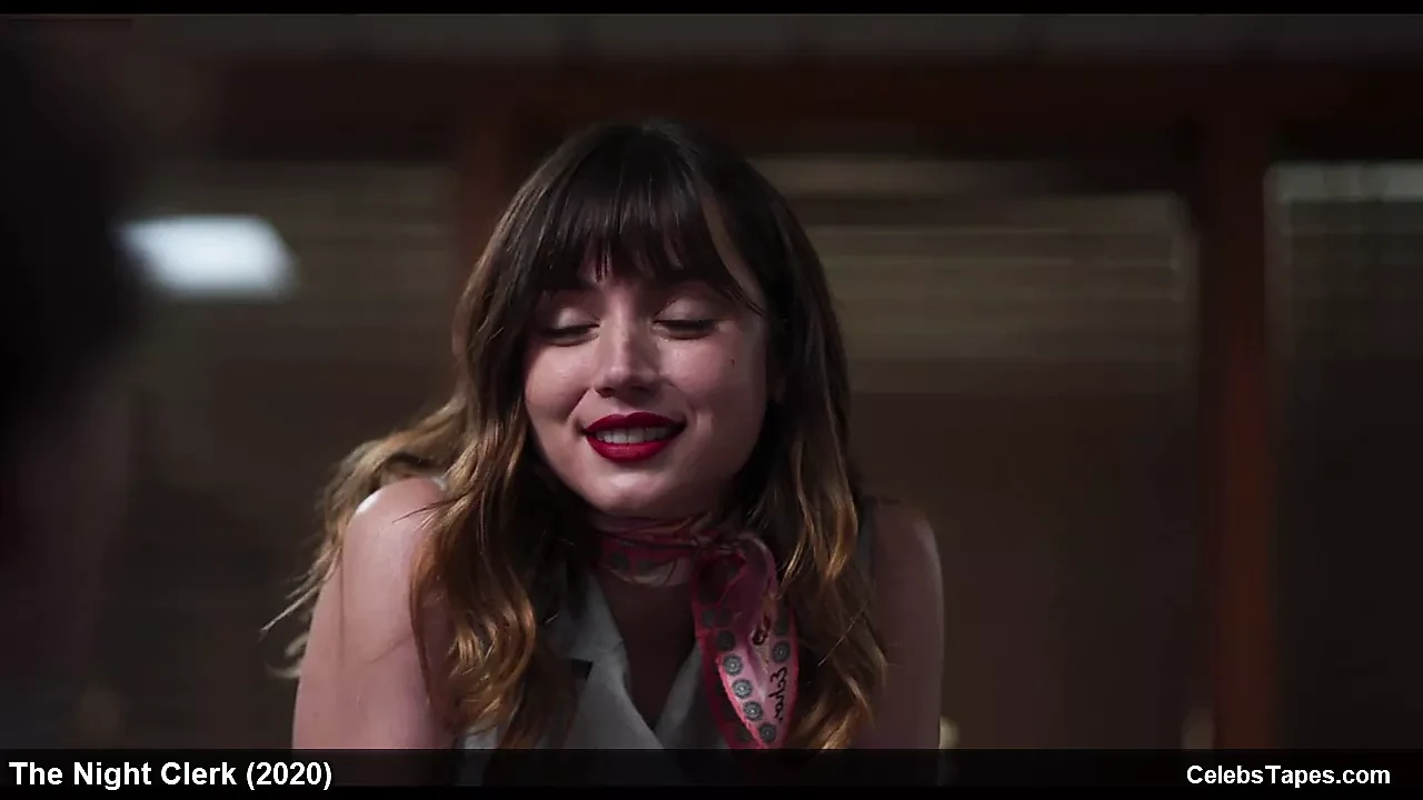 Ana de Armas topless and sexy bikini movie scenes