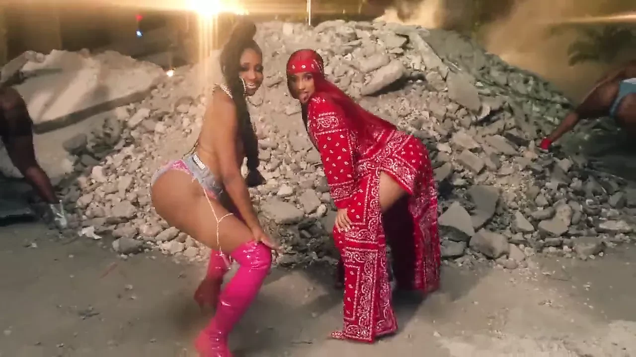 City Girls Twerk ft. Cardi B PMV