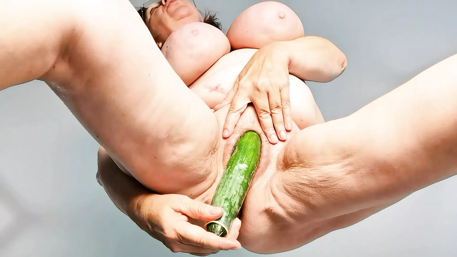 Horny Granny Masturbate By Huge Cucumber