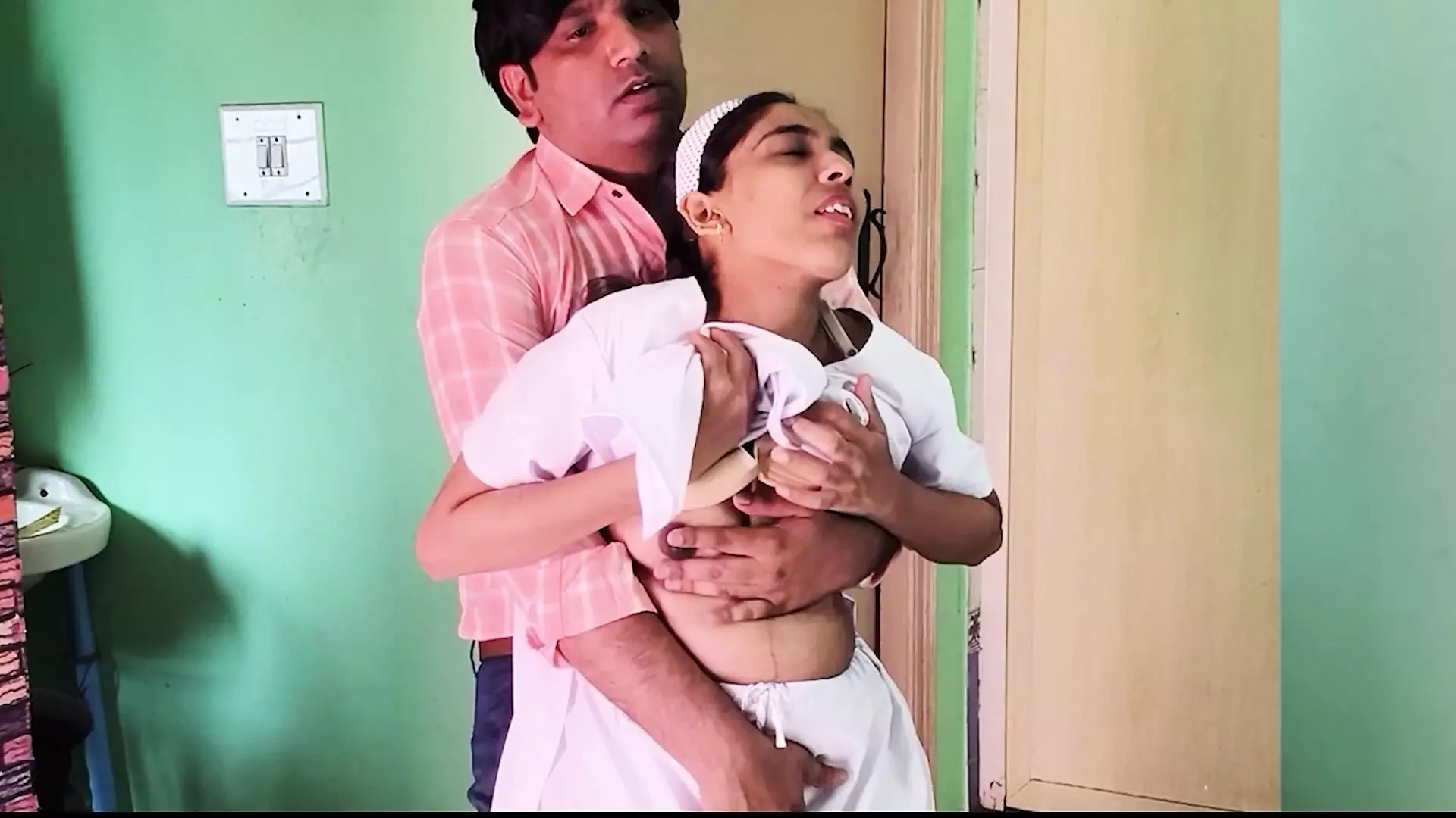 18 Year Old College Girl Gets Pussy Destroyed in Student Dorm