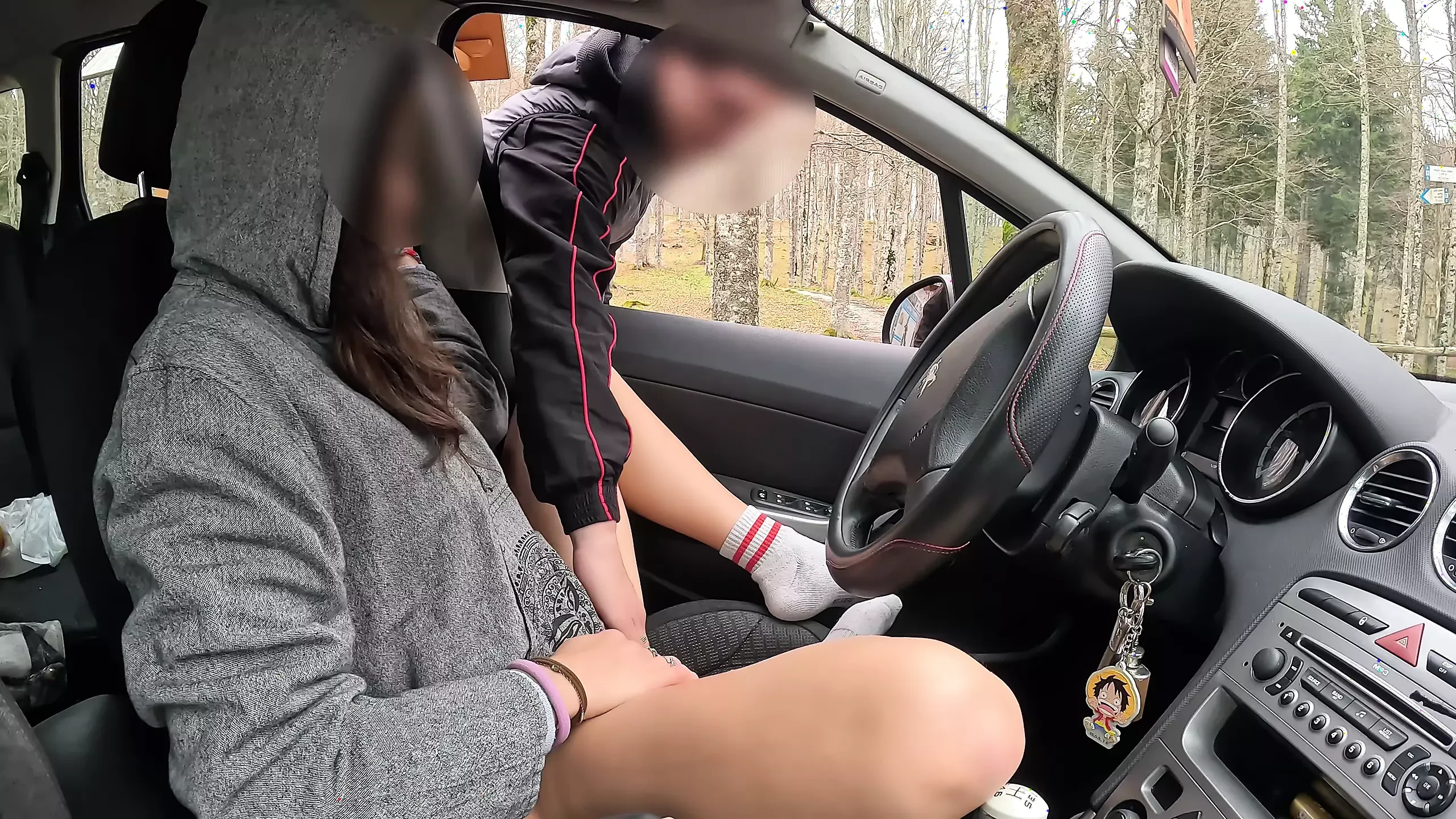 Convince a stranger to touch my wet pussy while taking a walk