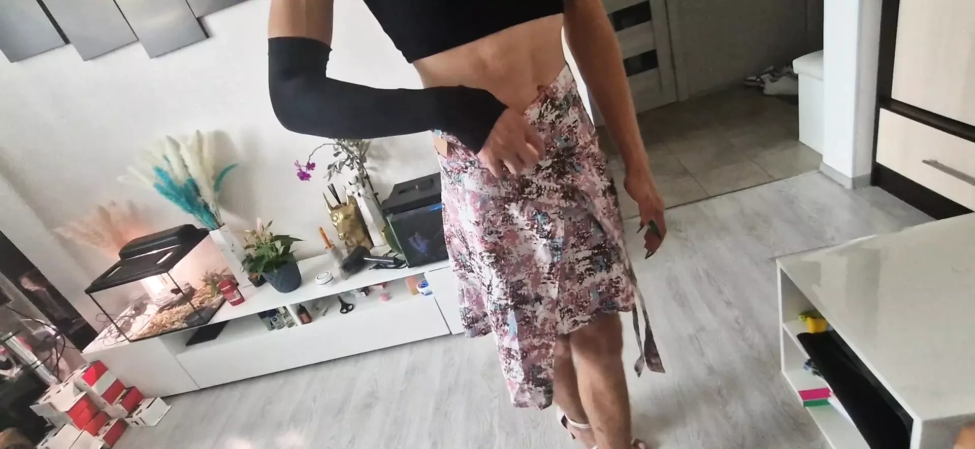 Fucked a hot Sissy slut in stilettos without a condom in the ass !