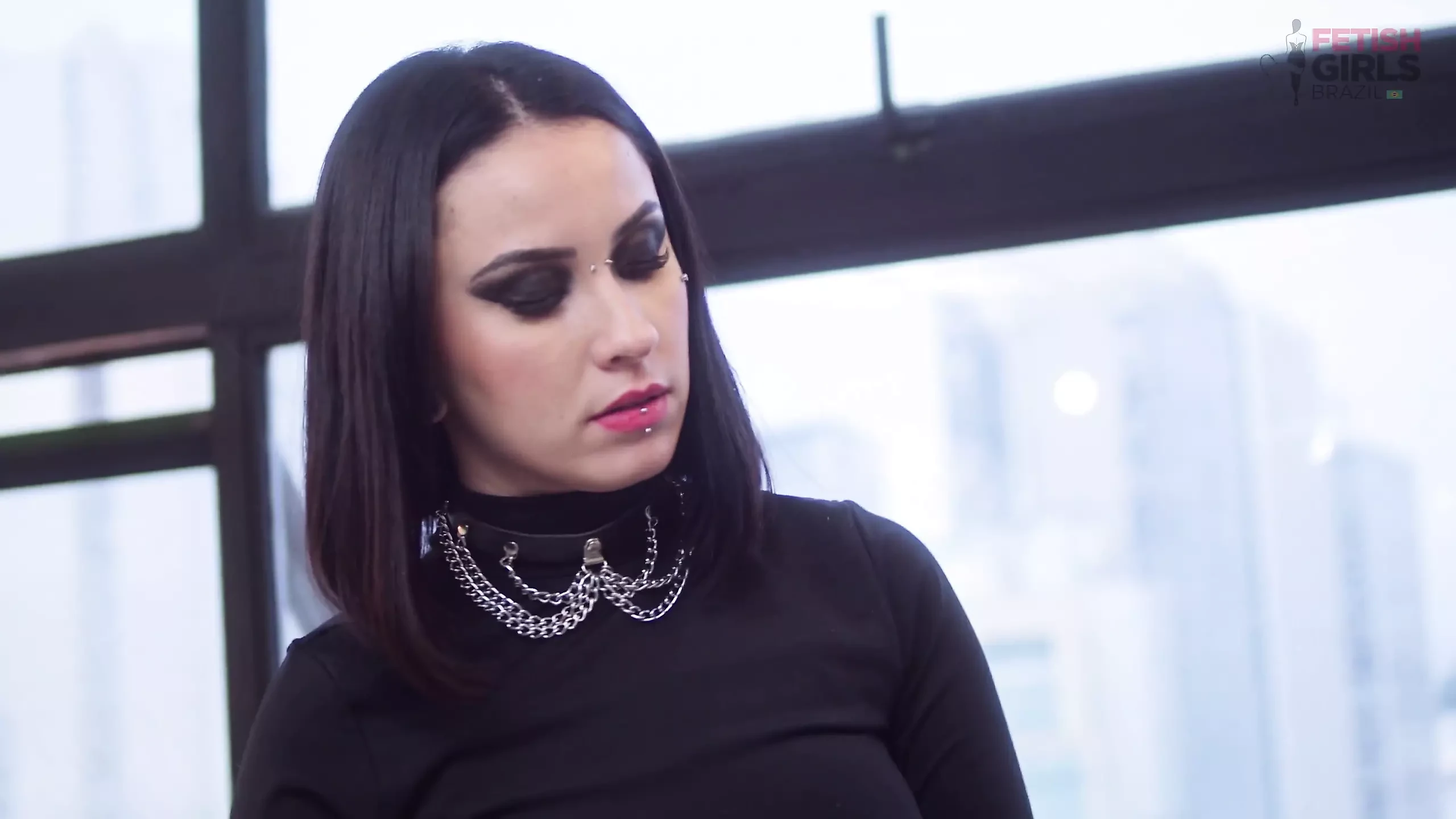 Domme Sticks Her Fist in the Newbie’s Pussy and She Loves It, She Came Madly in Her Dominatrix’s Hand