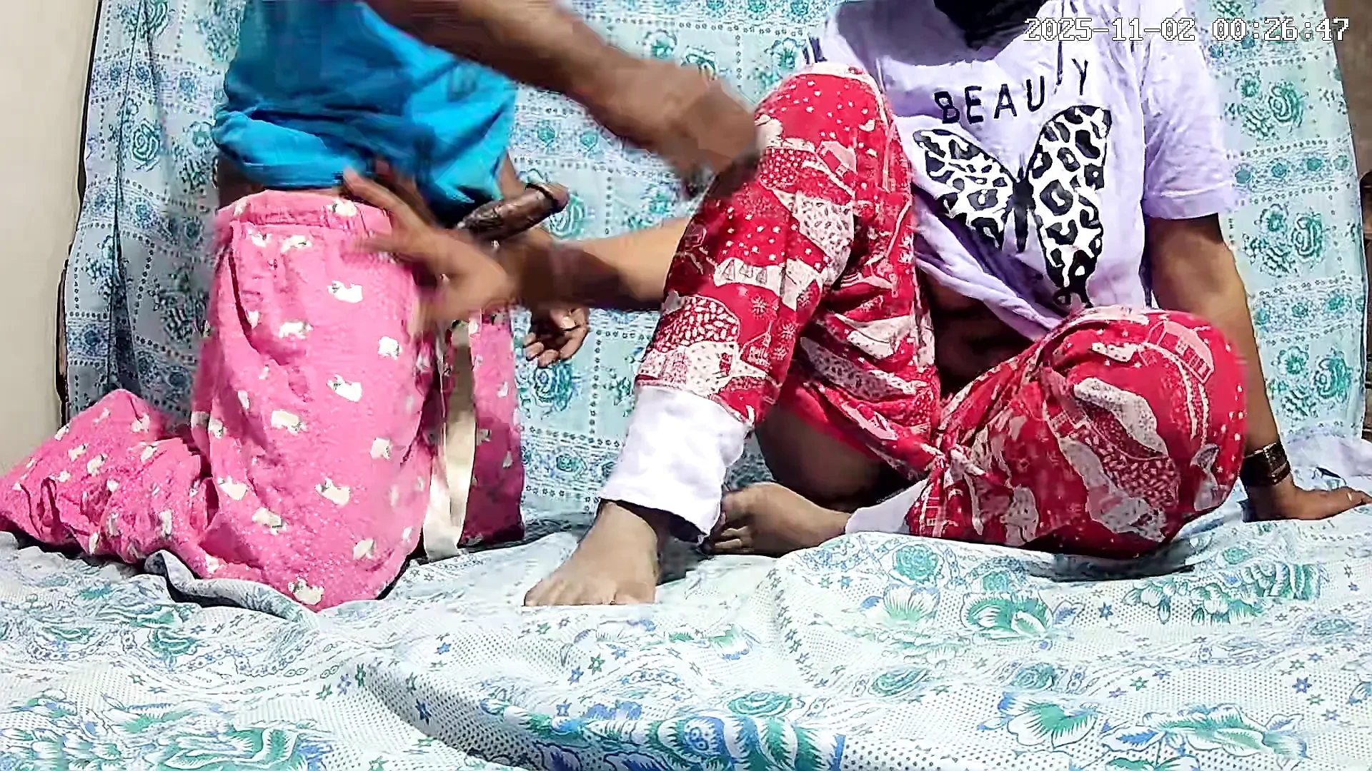 Dasi mom and dad sex doggy style in the room 2765