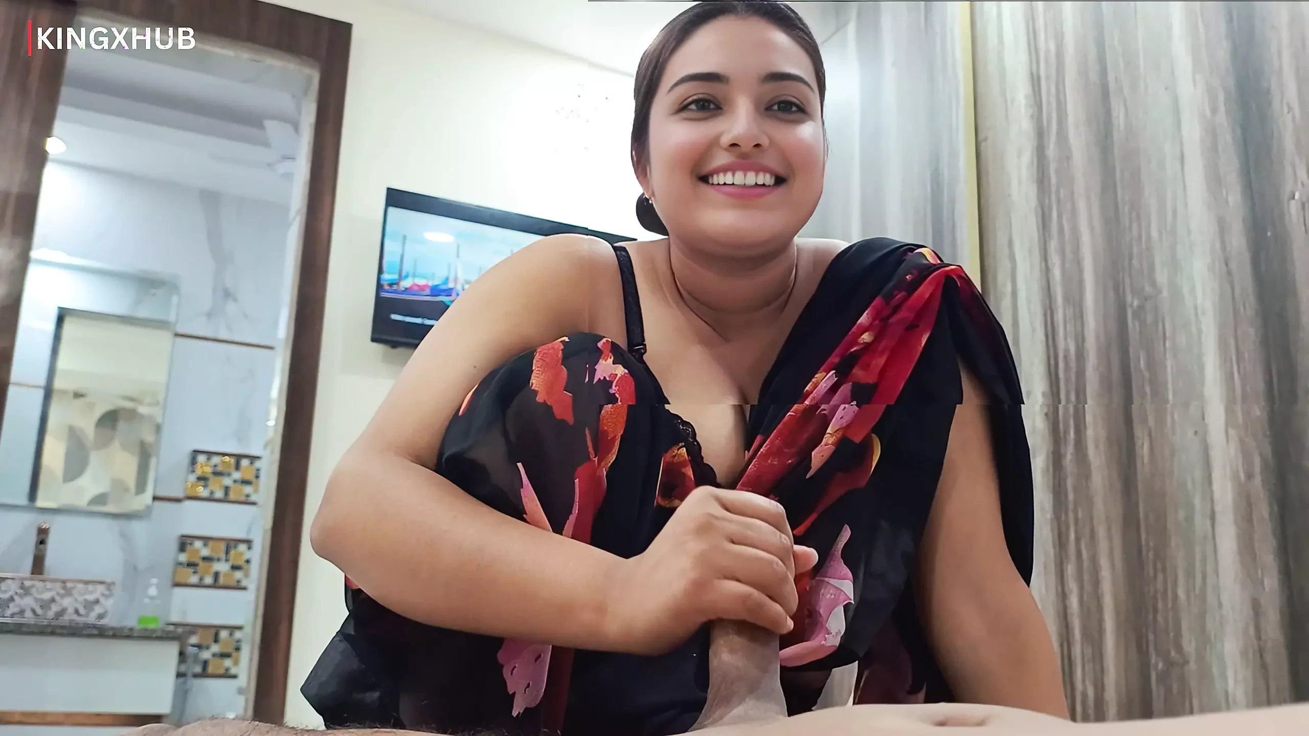 Indian Bahu and Sasur ki Chudai, Short Hindi Videos