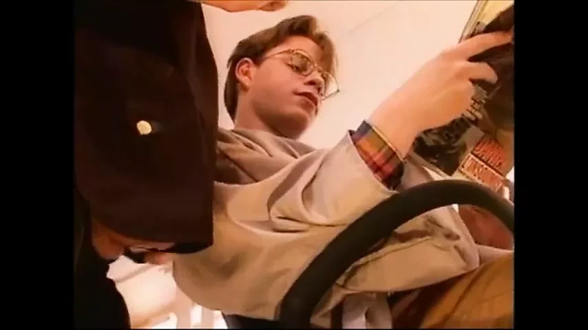 Wank the hot hairdresser