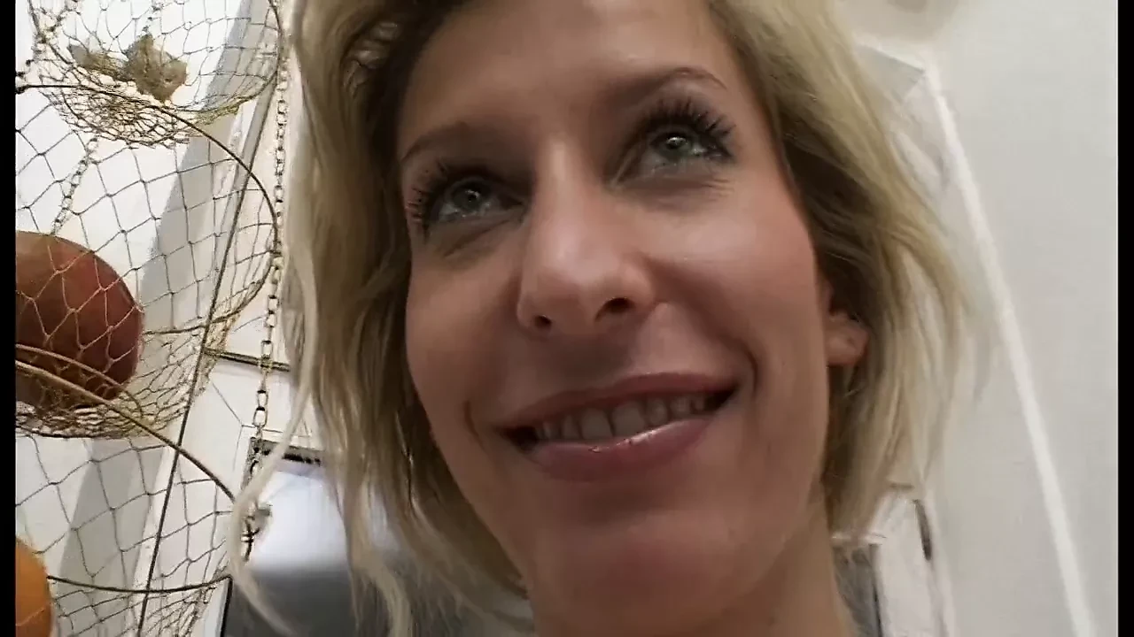 Junge Mutter ist willig