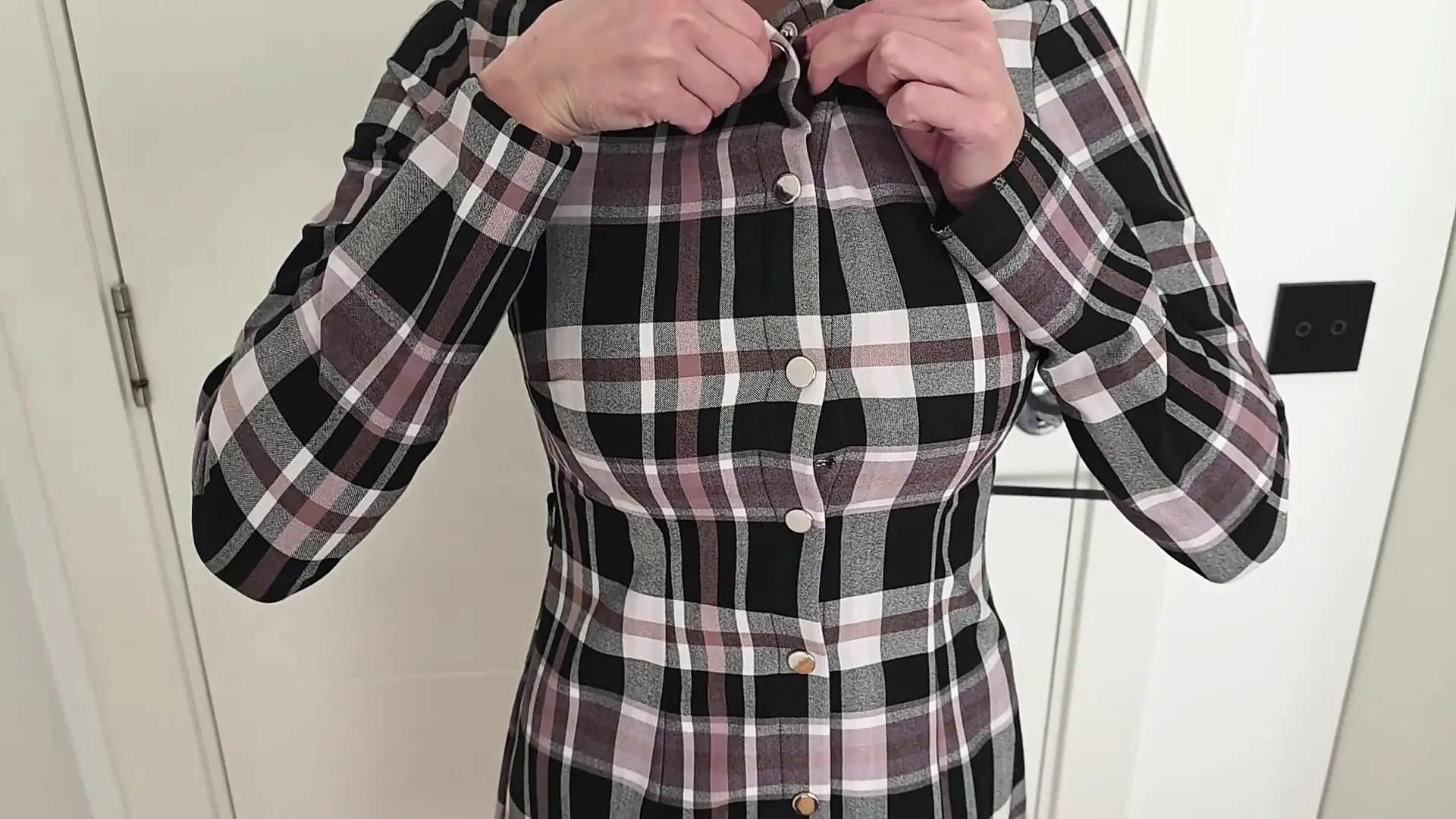 I filled the wife’s mouth and she filled her bra before she went to work