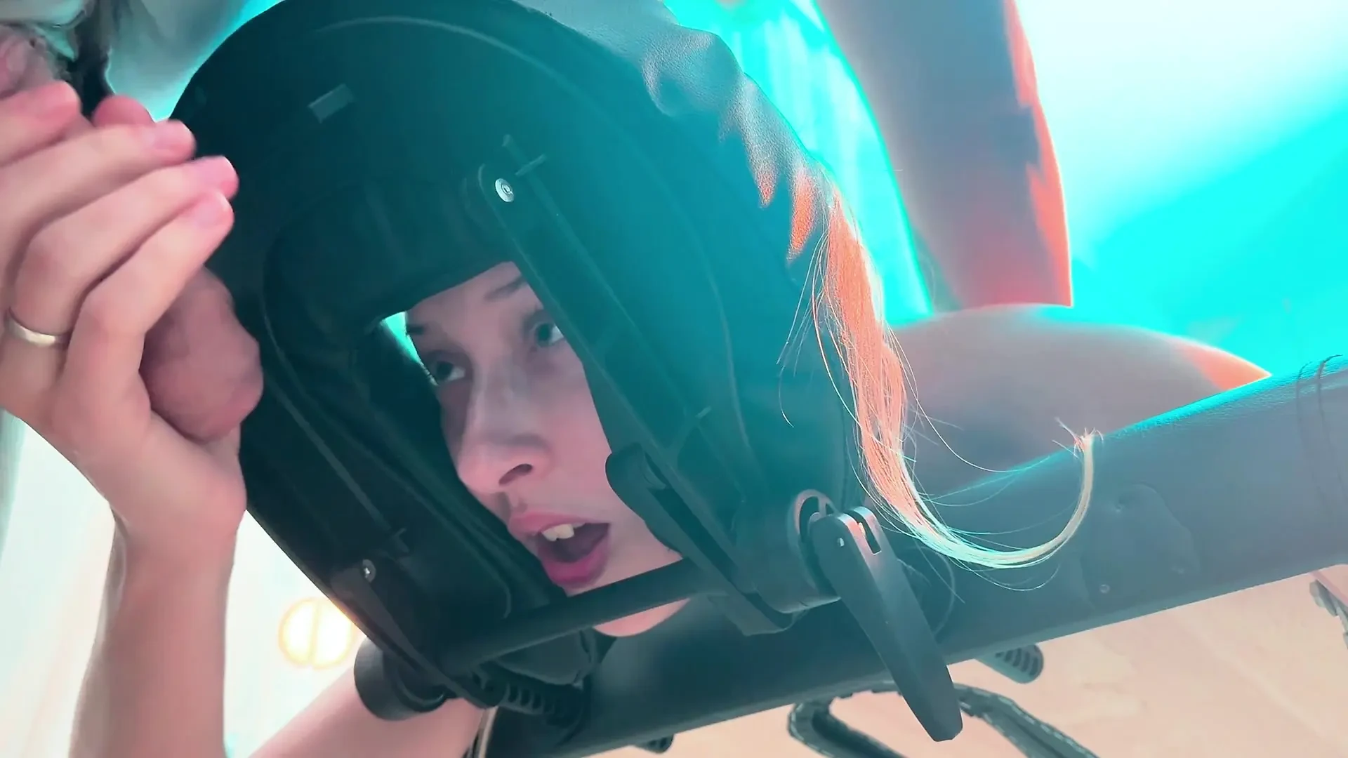 He fucked his client on the massage table, and it turned out she was someone’s wife!