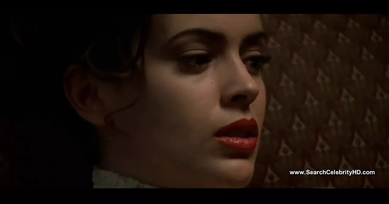 Alyssa Milano nude – Poison Ivy 2