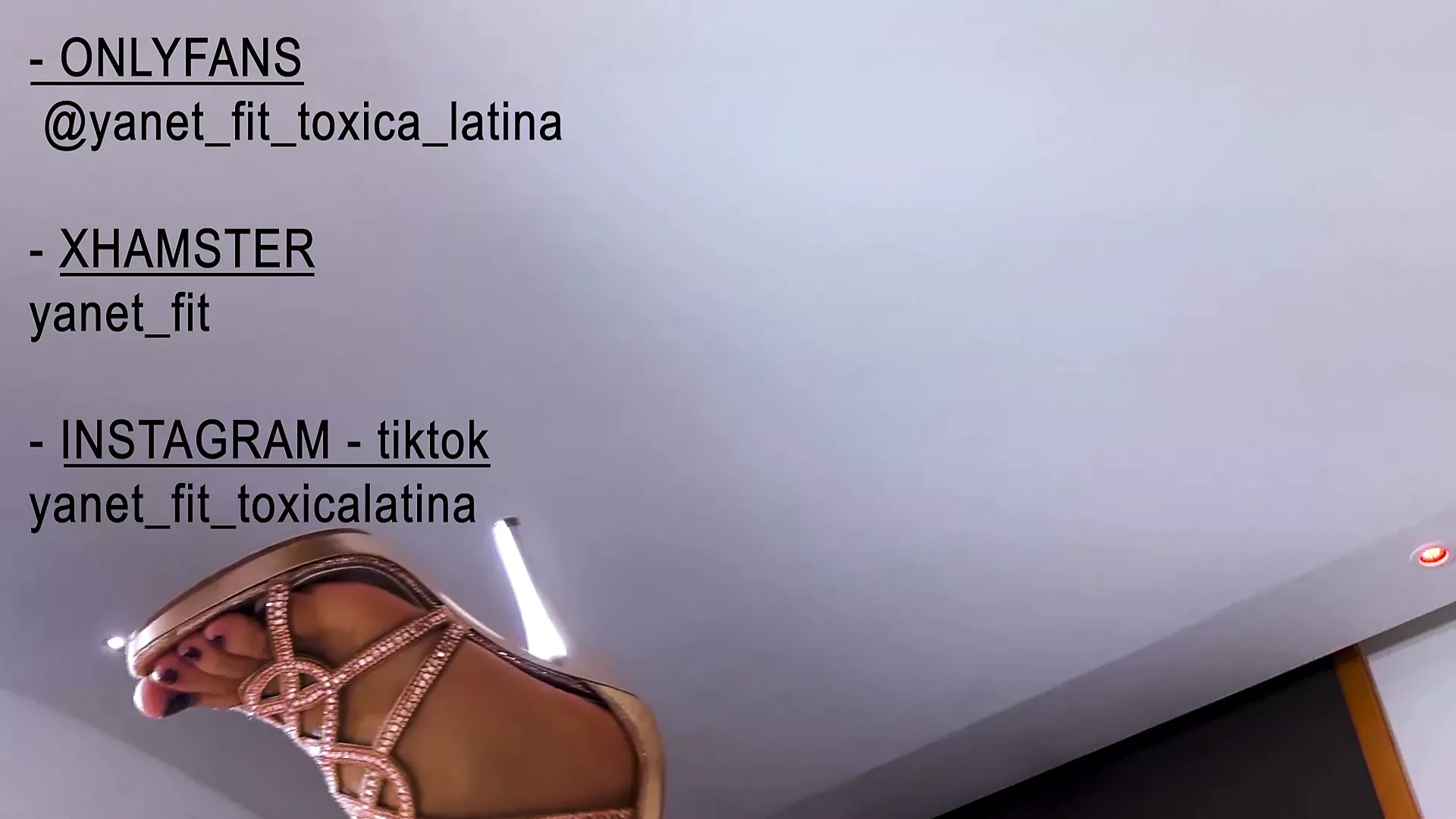 Sexy devil girl with big ass, slim waist and heels, penetrated hard and strong