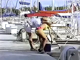 Bikini Beach Race (1992)