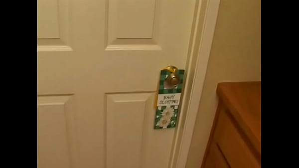 The stepfather came into his stepdaughter’s room and came in her mouth