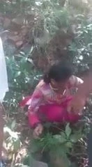 Khet me chudai karte time gav walo ne pakad liye