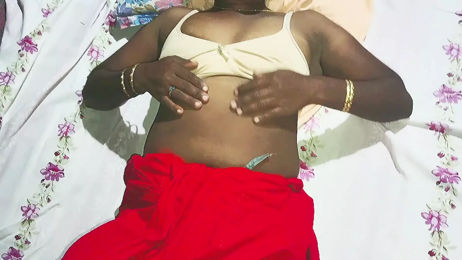 Only Female Hand Sad Hai Ki Woh Mal Mal Veer Kare Airtel Full Sex Video