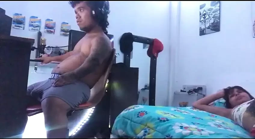 While I’m working on the computer they make me a rich oral