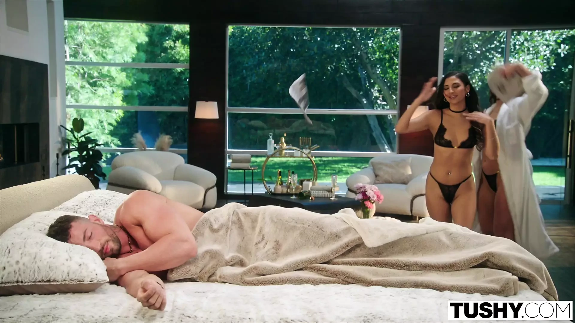 TUSHY Besties Gianna & April have intense anal threesome