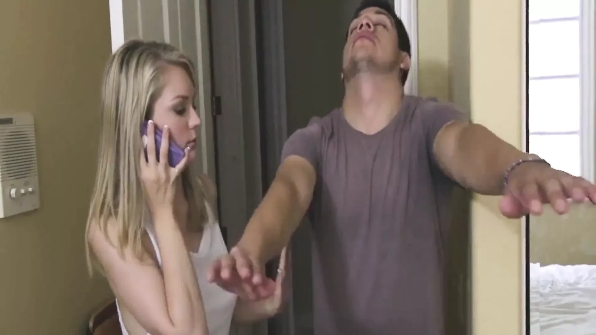 Cheerful blonde bombshell gets hardcore cunt plowing