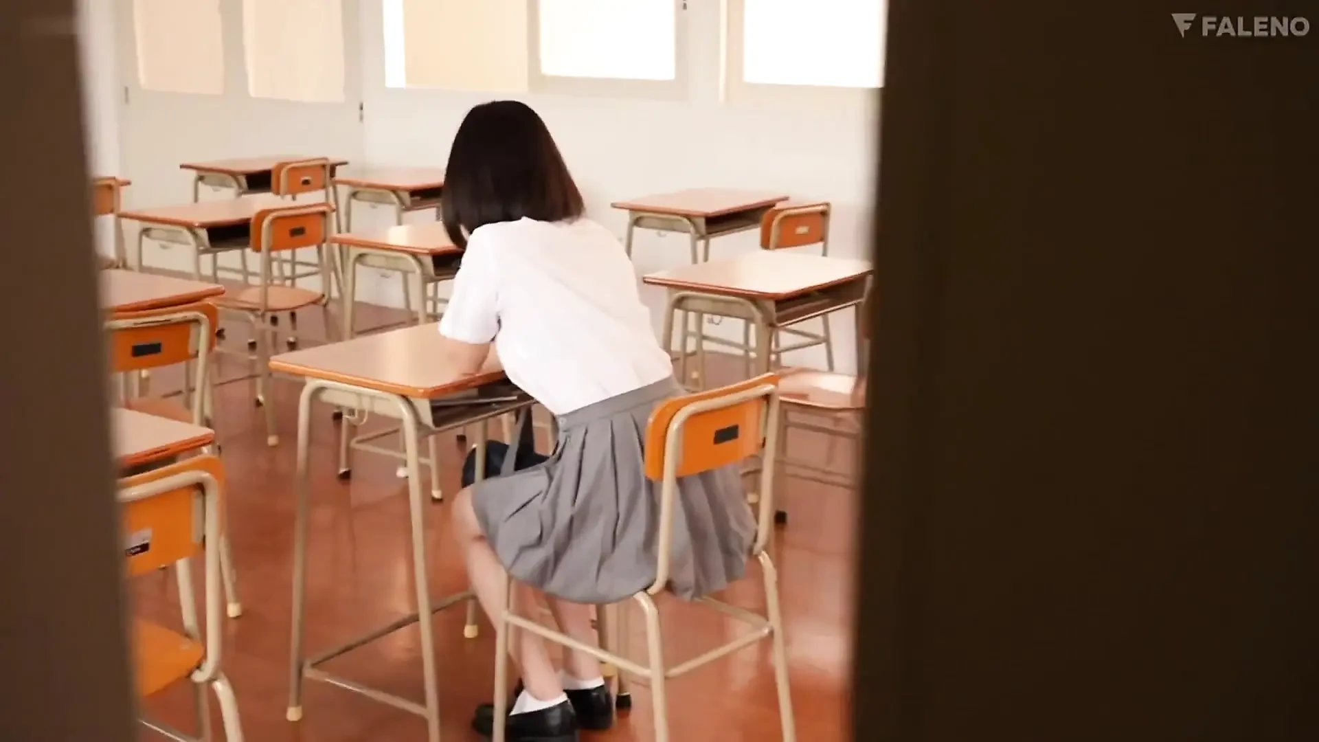 Super Cute Horny College Girl Loves Sex with Different Guys. Part.1