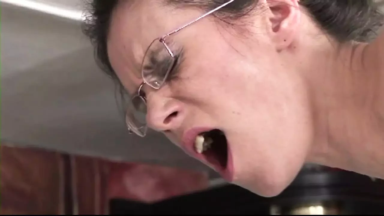 He prefers her hairy – Scene #06