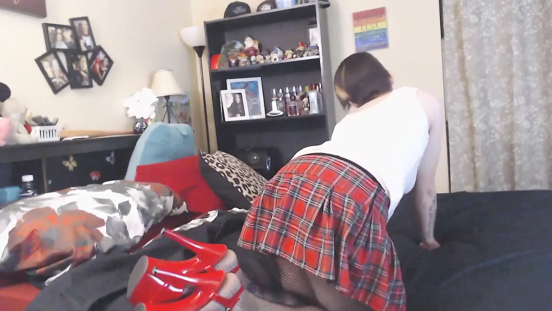 Gassy college girl lets it rip